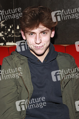 Filmpremiere 'Unter dem Sand' in Hamburg