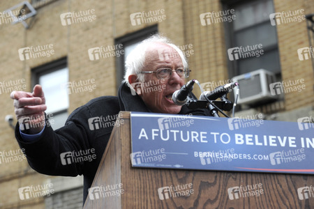 Wahlkampfrede von Bernie Sanders in New York