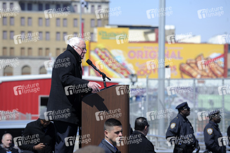 Wahlkampfrede von Bernie Sanders in New York