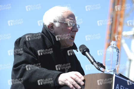 Wahlkampfrede von Bernie Sanders in New York