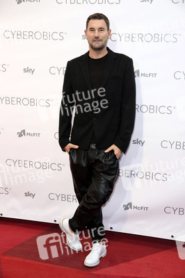 Pre-Opening der World of Cyberobics in Berlin
