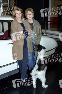 Fototermin am Set des ARD-Films 'Almuth und Rita' in München