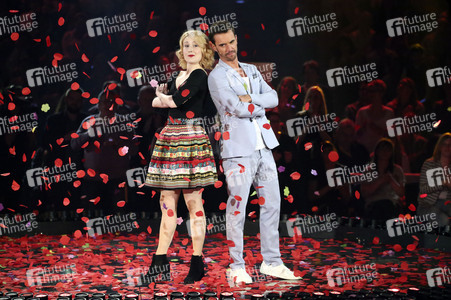 TV Show 'Das große Schlagerfest - Die überraschende Show der Besten' in Halle