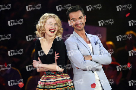 TV Show 'Das große Schlagerfest - Die überraschende Show der Besten' in Halle