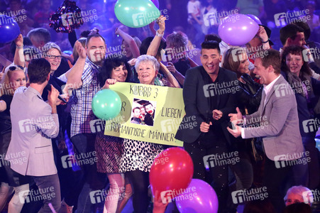 TV Show 'Das große Schlagerfest - Die überraschende Show der Besten' in Halle