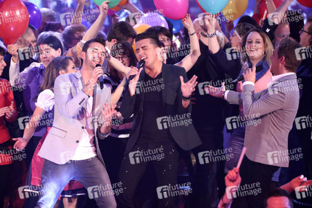 TV Show 'Das große Schlagerfest - Die überraschende Show der Besten' in Halle