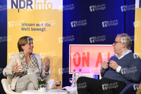 Talksendung 'Frauengeschichten' in Neustadt