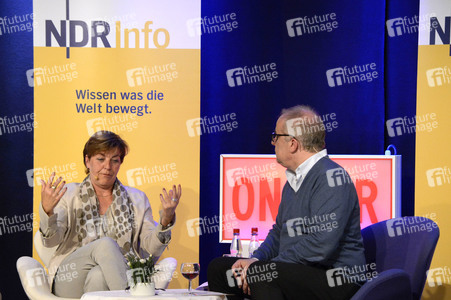 Talksendung 'Frauengeschichten' in Neustadt