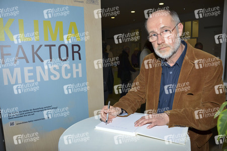 Ausstellungseröffnung 'Klima Faktor Mensch' in Haar