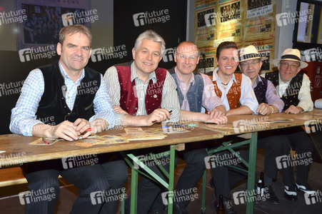 Showcase mit den CubaBoarischen in München