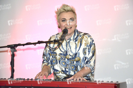 Elaiza Album Präsentation in München