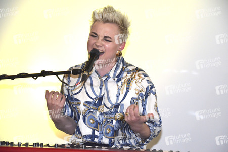 Elaiza Album Präsentation in München