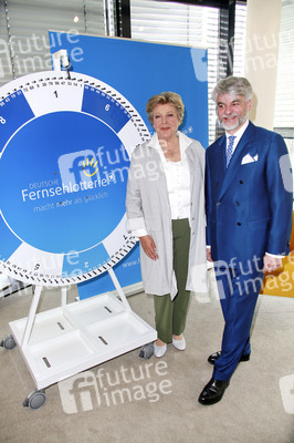 Jubiläumsziehung zum 60. Geburtstag der Fernsehlotterie in Hamburg