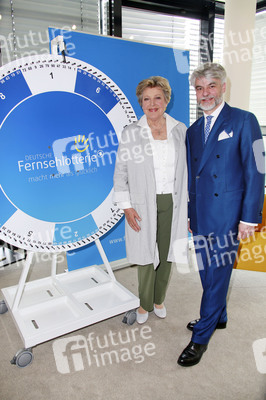 Jubiläumsziehung zum 60. Geburtstag der Fernsehlotterie in Hamburg