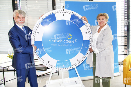 Jubiläumsziehung zum 60. Geburtstag der Fernsehlotterie in Hamburg