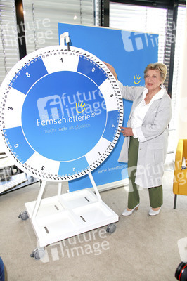 Jubiläumsziehung zum 60. Geburtstag der Fernsehlotterie in Hamburg