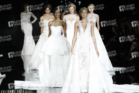 Pronovias Brautmoden Fashion Show auf der Barcelona Bridal Week 2016