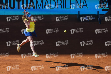 Tennis Match Alizé Cornet vs Victoria Azarenka in Madrid