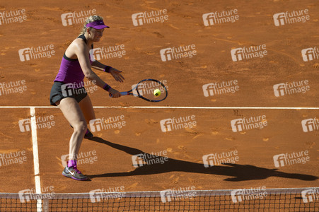Tennis Match Alizé Cornet vs Victoria Azarenka in Madrid