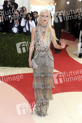 'Manus x Machina: Fashion in an Age of Technology' Costume Institute Gala in New York