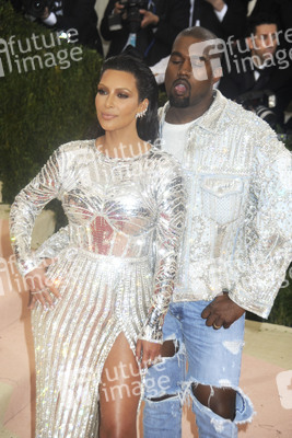 'Manus x Machina: Fashion in an Age of Technology' Costume Institute Gala in New York