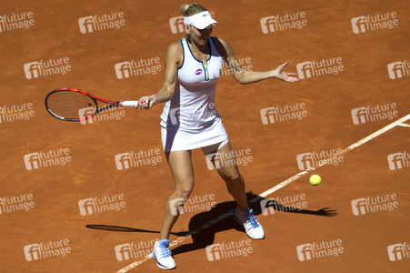 Tennis Match Elena Vesnina vs Petra Kvitová in Madrid