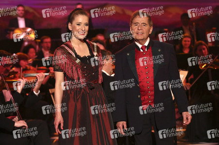 TV Show 'Stefanie Hertel - Die große Show zum Muttertag' in Altenburg
