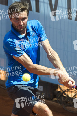 Tennis Match Pablo Carreno Busta vs Gilles Simon in Madrid