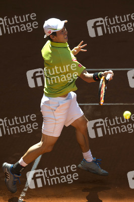 Tennis Match Fabio Fognini vs Kei Nishikori in Madrid