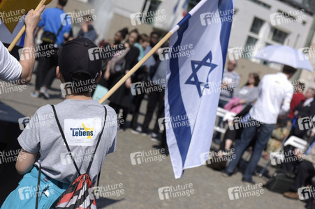 Marsch des Lebens zum Holocaustgedenktag in Berlin