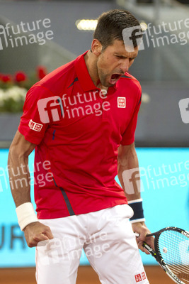 Tennis Match Novak Djokovic vs Milos Raonic in Madrid