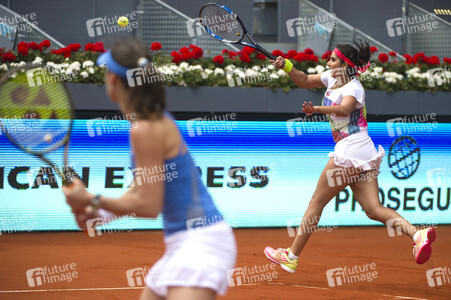 Tennis Match Martina Hingis und Sania Mirza vs Carolina Garcia und Kristina Mladenovic in Madrid
