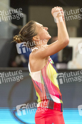 Tennis Match Dominika Cibulková vs Simona Halep in Madrid
