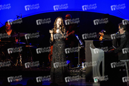 Konzert von Vicky Leandros in Hamburg