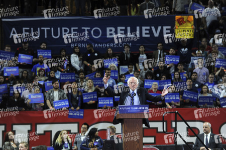 Wahlkampfrede von Bernie Sanders in New York
