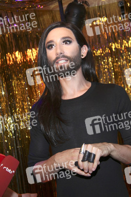 Enthüllung der Wachsfigur von Conchita Wurst in Berlin