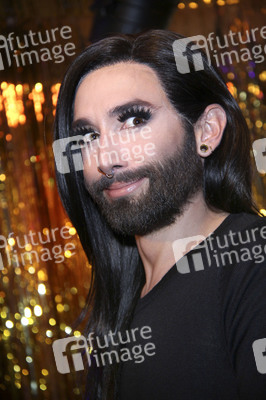 Enthüllung der Wachsfigur von Conchita Wurst in Berlin