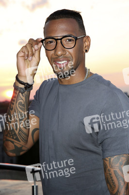 Jerome Boateng präsentiert seine Brillenkollektion in Berlin
