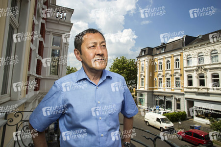 Exklusives Photoshooting mit Akif Pirincci
