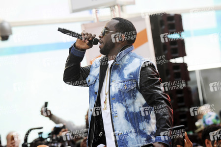 Puff Daddy and the Family in der NBC-Show 'Today' in New York