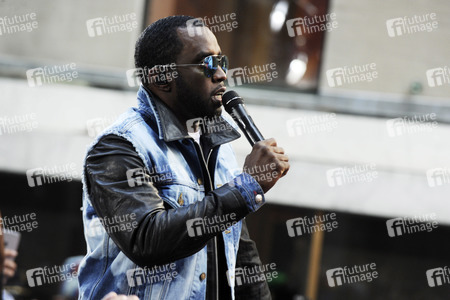 Puff Daddy and the Family in der NBC-Show 'Today' in New York