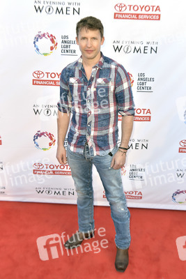 Gala 'An Evening with Women' in Los Angeles