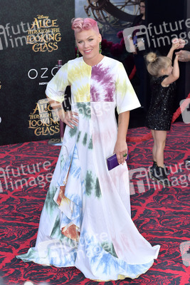 Filmpremiere 'Alice im Wunderland: Hinter den Spiegeln' in Los Angeles