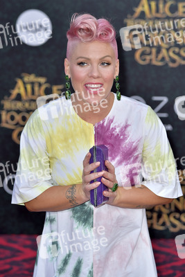 Filmpremiere 'Alice im Wunderland: Hinter den Spiegeln' in Los Angeles