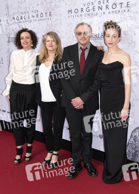 Filmpremiere 'Vor der Morgenröte' in Berlin