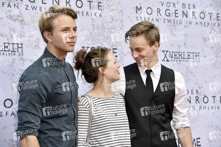 Filmpremiere 'Vor der Morgenröte' in Berlin