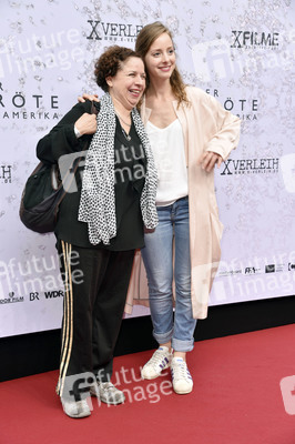 Filmpremiere 'Vor der Morgenröte' in Berlin