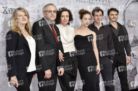 Filmpremiere 'Vor der Morgenröte' in Berlin