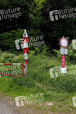 DOOR ART: Schranke / Barrier Bodypainting
