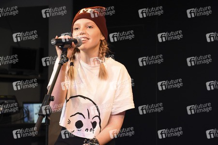 Lina präsentiert ihre CD in München